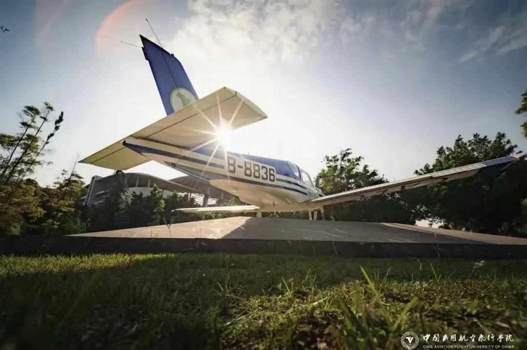 中國民用航空飛行學院官網招生網，探索航空夢想的起點，中國民用航空飛行學院官網招生網，航空夢想的啟航之地